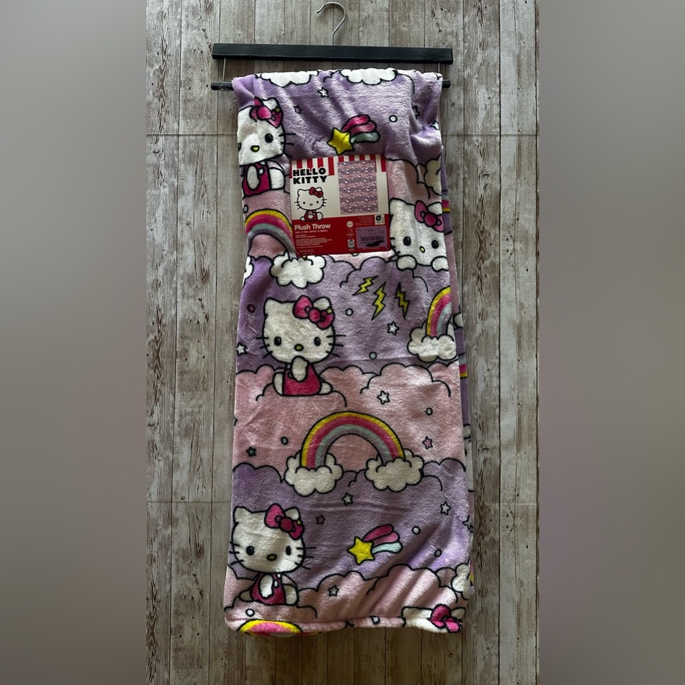 RARE vhtf Hello Kitty purple sky blanket NWT plush throw hk